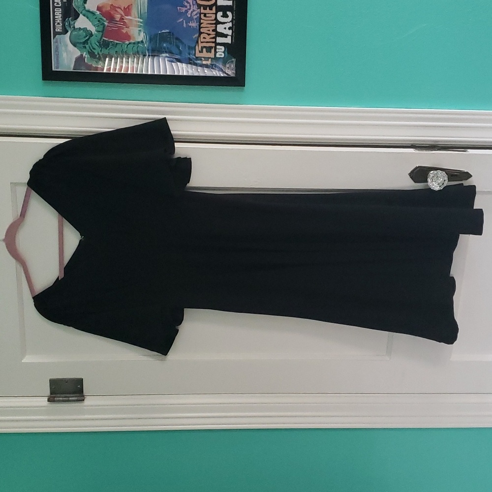 Laura Byrnes brand Viva dress